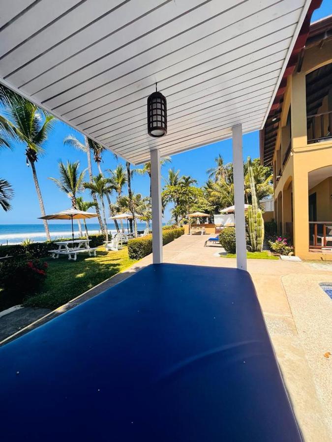 The Backyard Beachfront Hotel Jacó Eksteriør billede